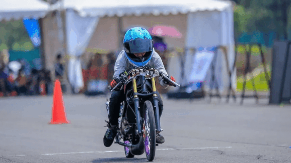 Debut Ninja Diva Racing