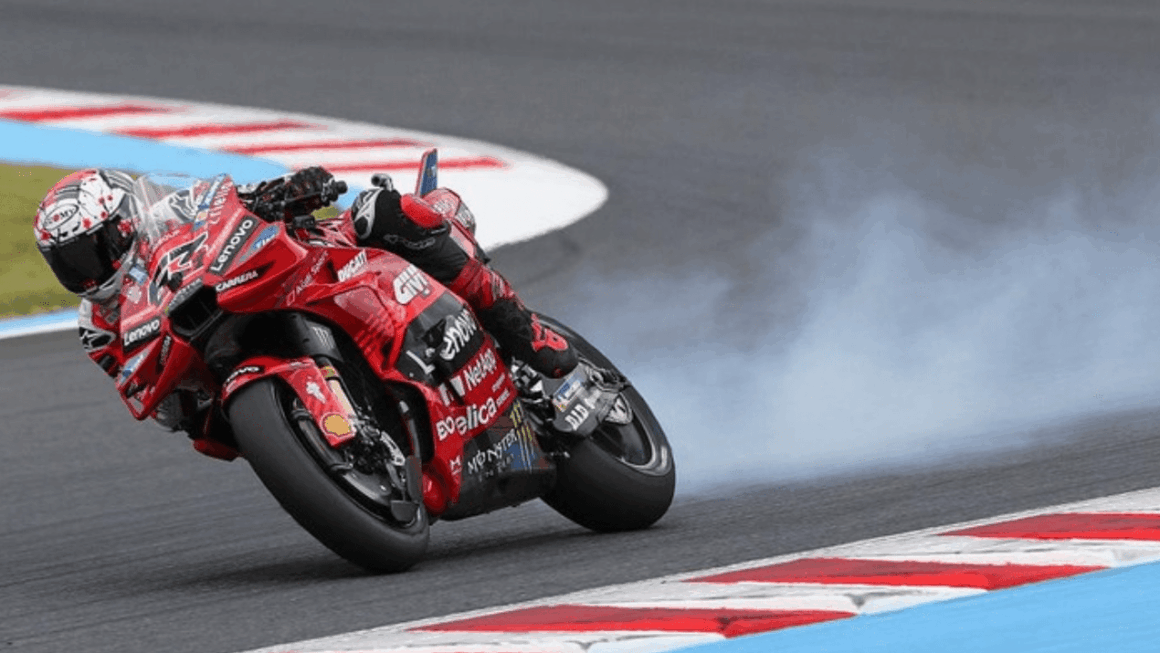 Marquez Takut Motor Bagnaia