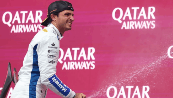 Sainz Podium F1 Azerbaijan 2025: Wolff Hadiahi Vowles Sampanye