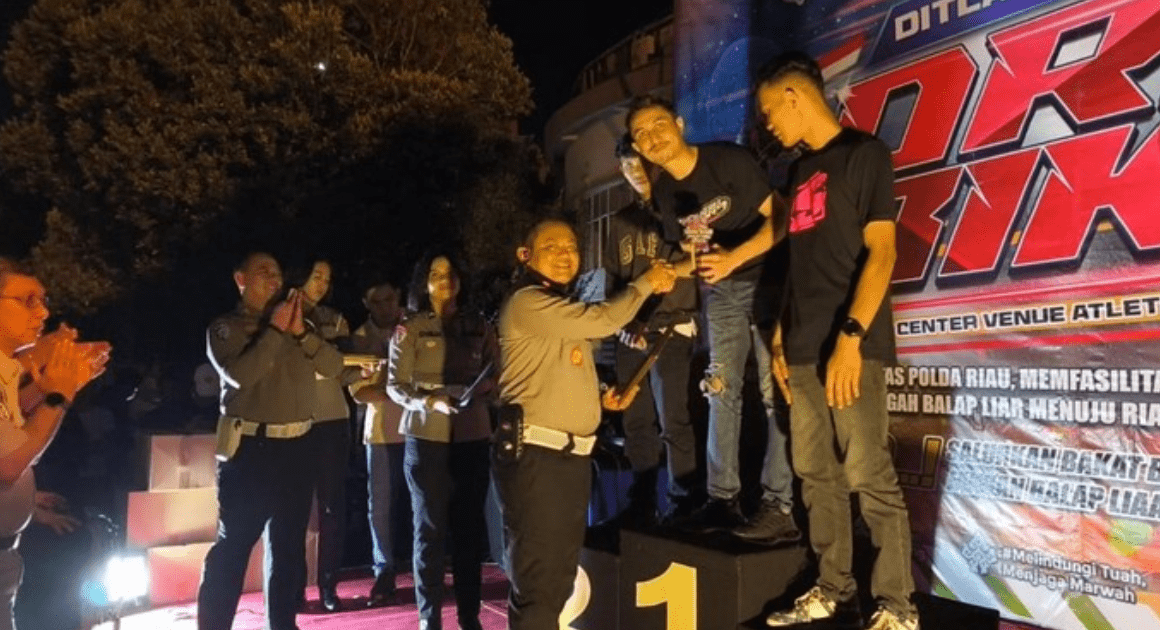 Drag Bike Sesi V Polda Riau 2025