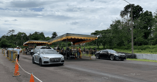 Polisi Gelar Street Race Mobil 2025