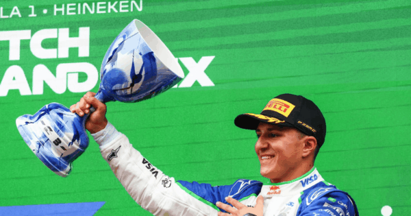 Racing Bulls Tunda Pembalap 2026