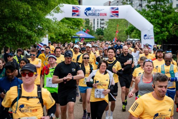 Red Bull Racing Gelar Wings For Life di Milton Keynes