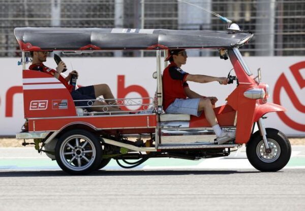 Dinamika Konflik MotoGP: Bagnaia di Antara Marquez dan Rossi