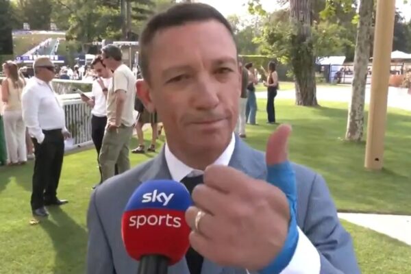 Frankie Dettori: Keberuntungan Balapan dan Kebangkitan